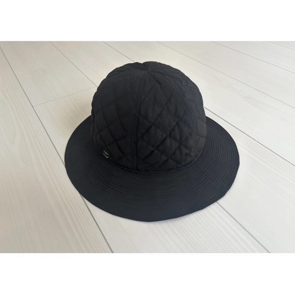 VINTAGE CHANEL BUCKET HAT - Picture 5 of 9